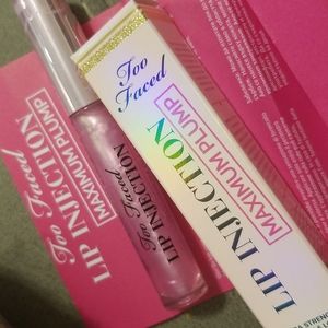 Too Faced Lip Injection Max Plump